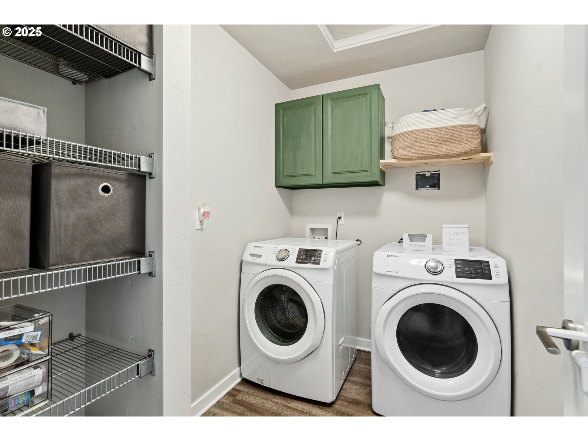 3991 SE CENTURY BLVD