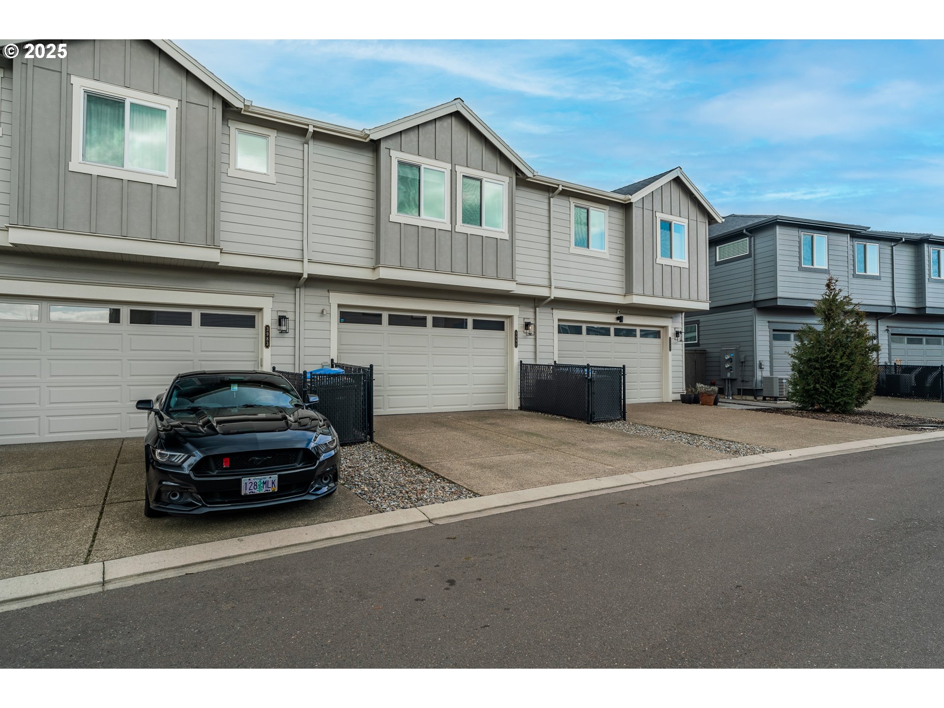 3991 SE CENTURY BLVD