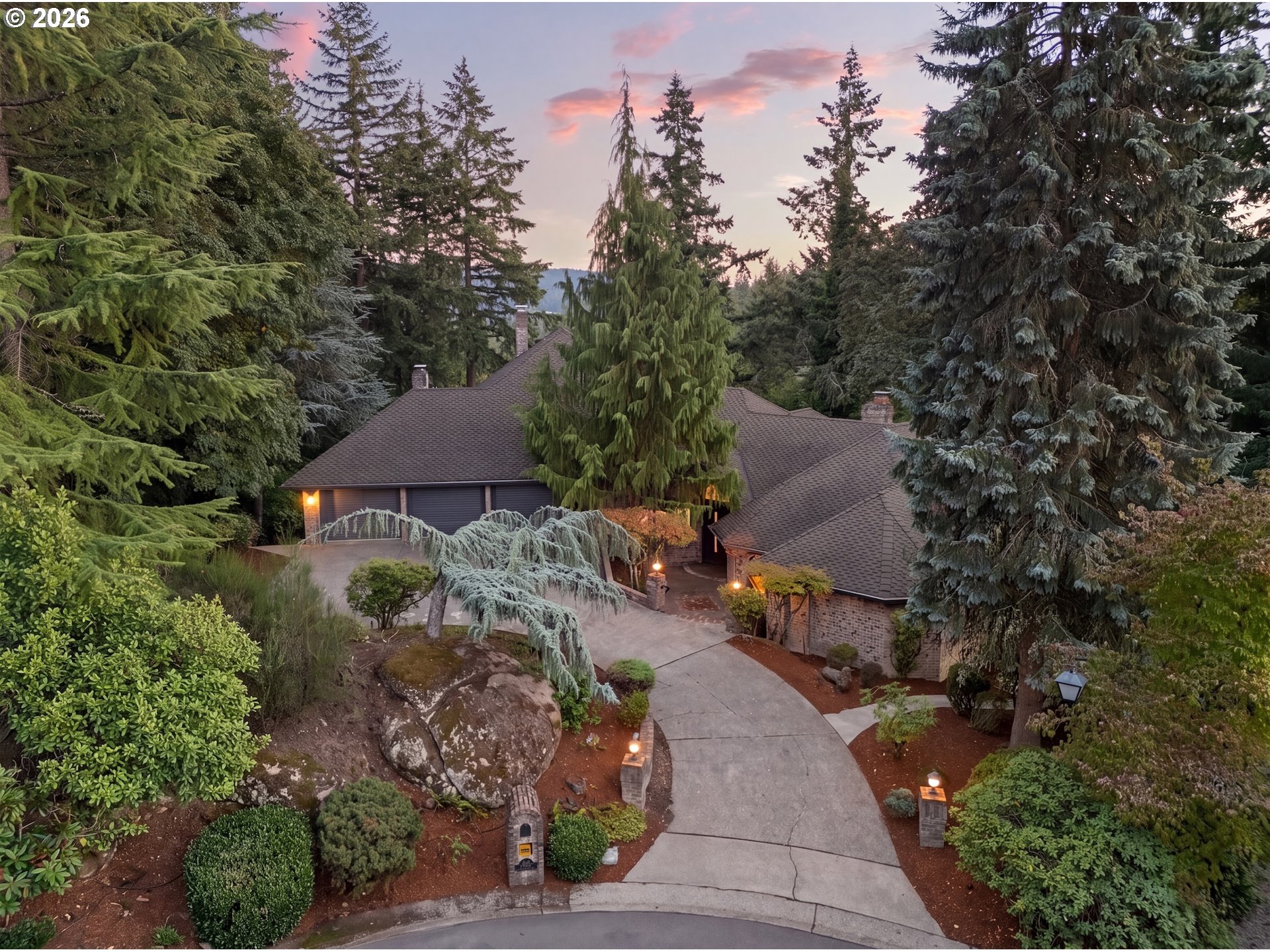 18520 DELENKA LN