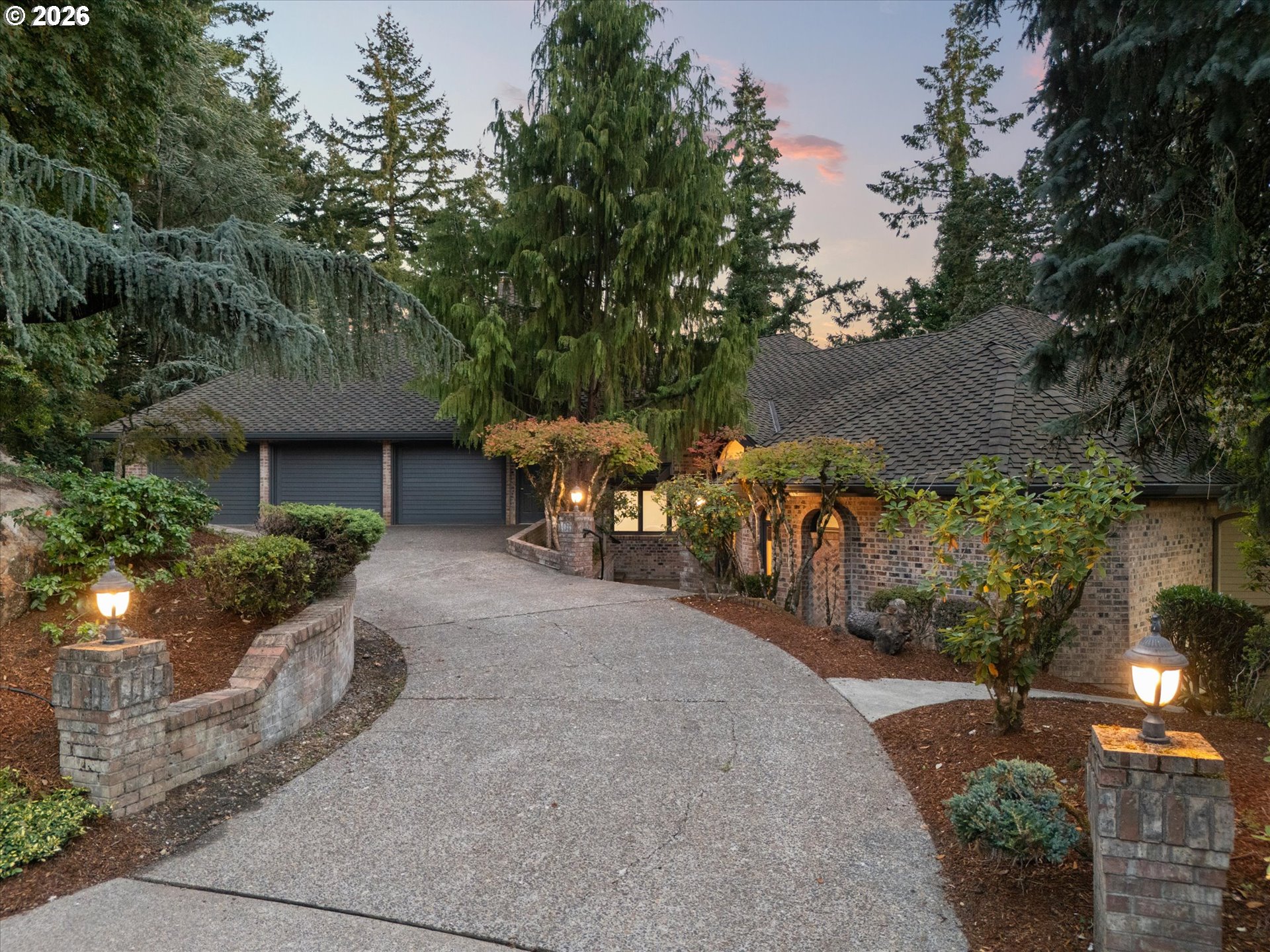 18520 DELENKA LN