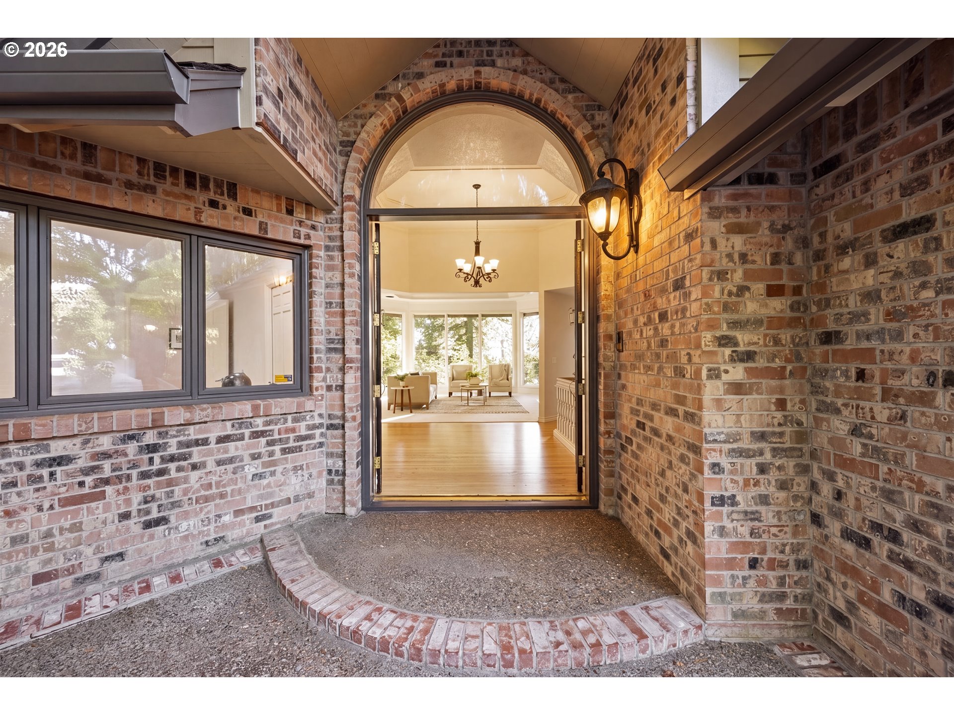 18520 DELENKA LN