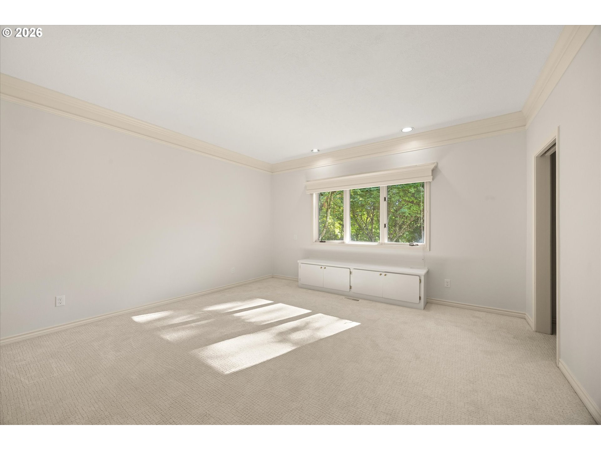 18520 DELENKA LN