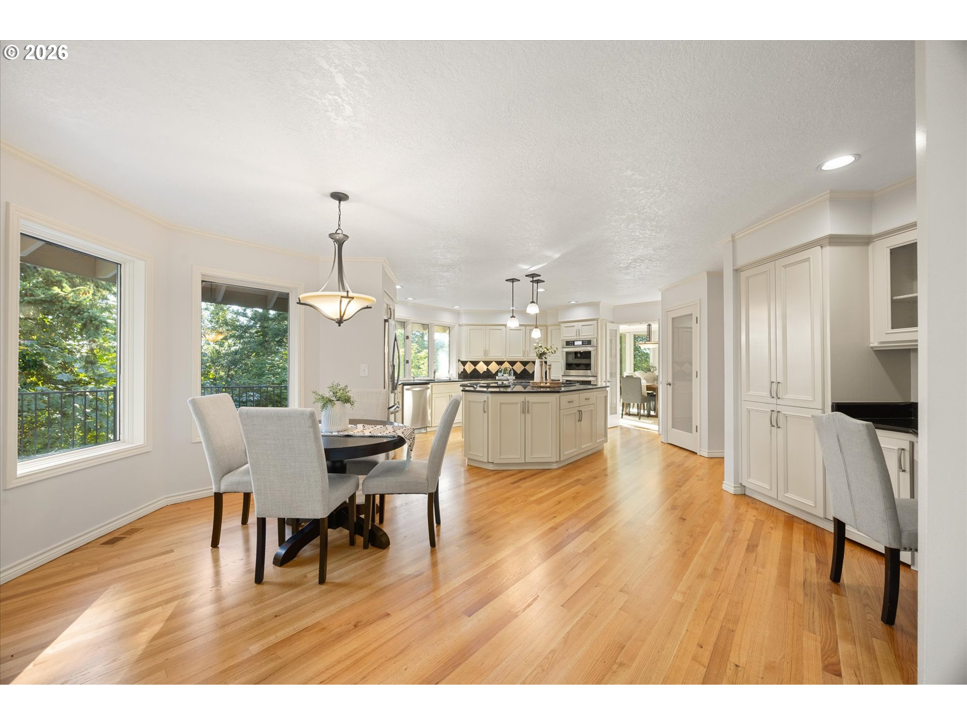 18520 DELENKA LN