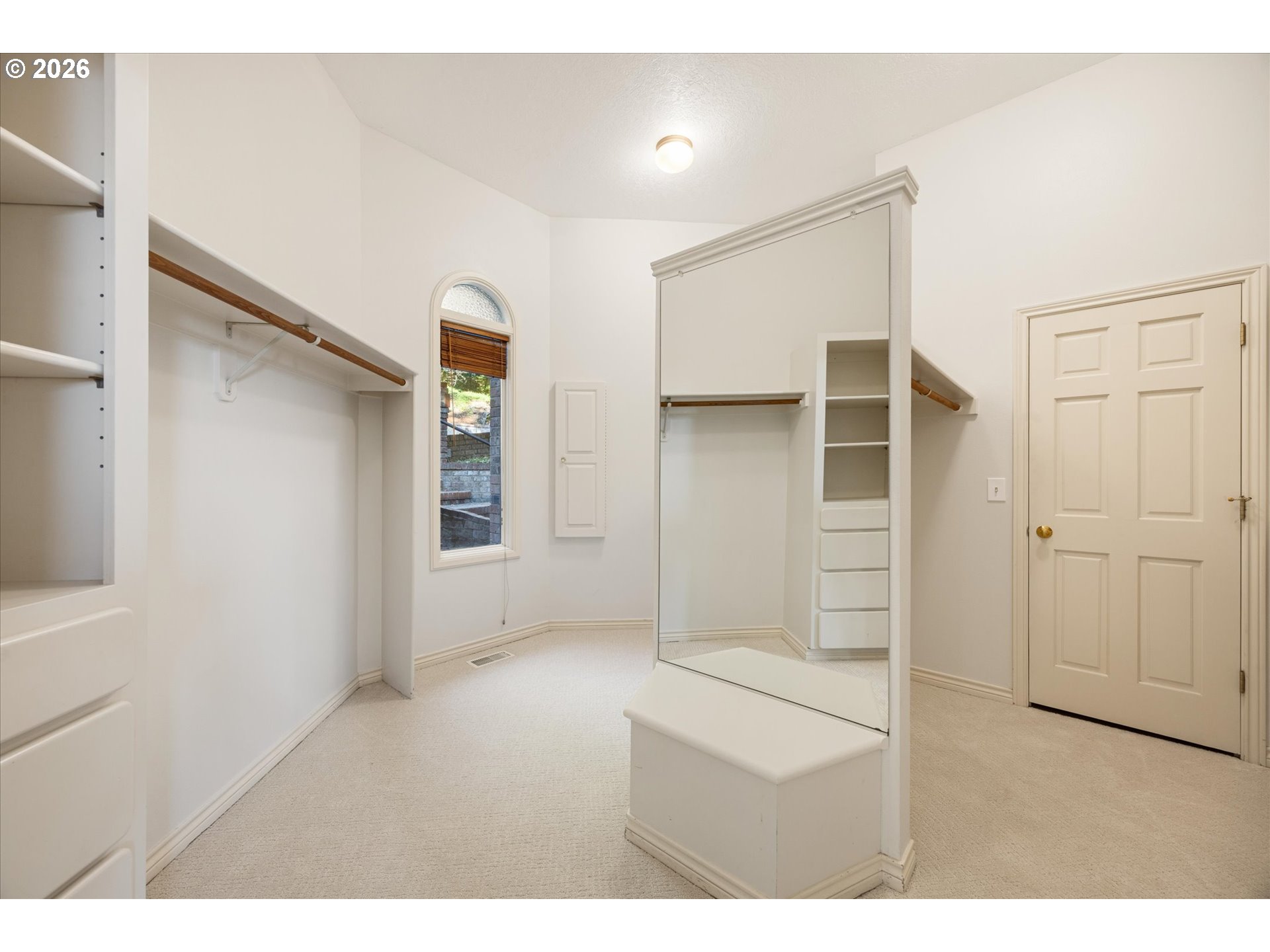 18520 DELENKA LN