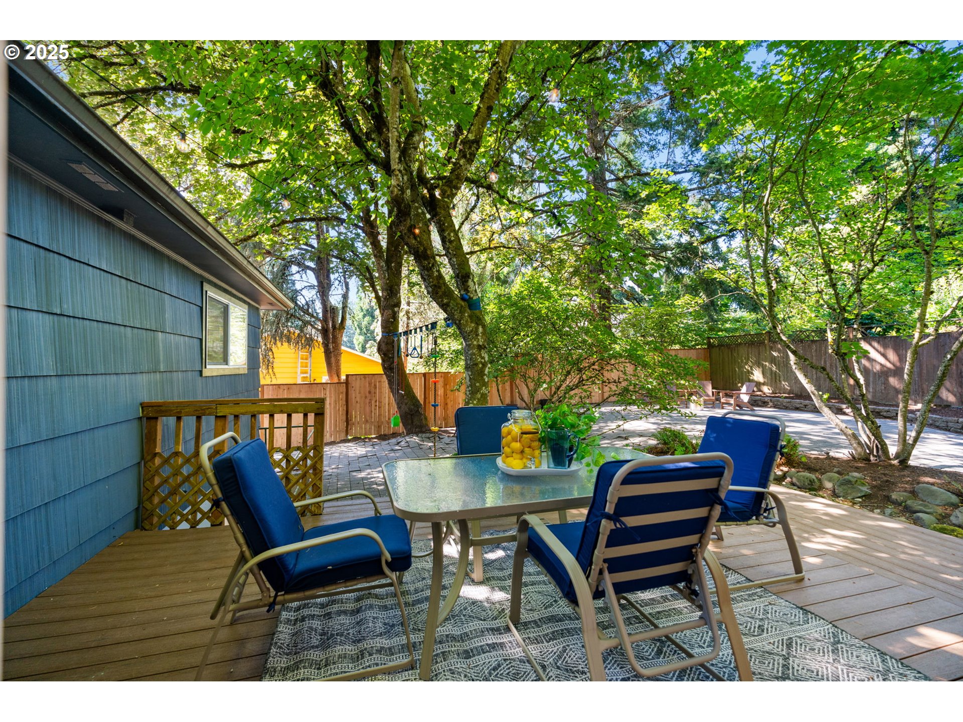 2345 SW DEWITT ST, Portland