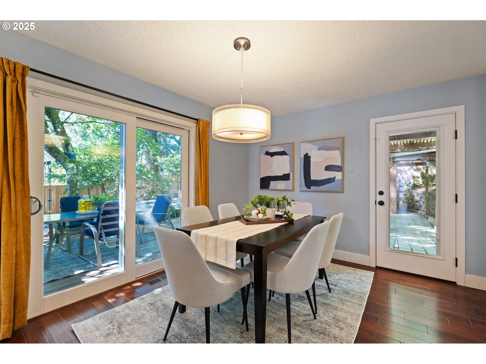 2345 SW DEWITT ST, Portland