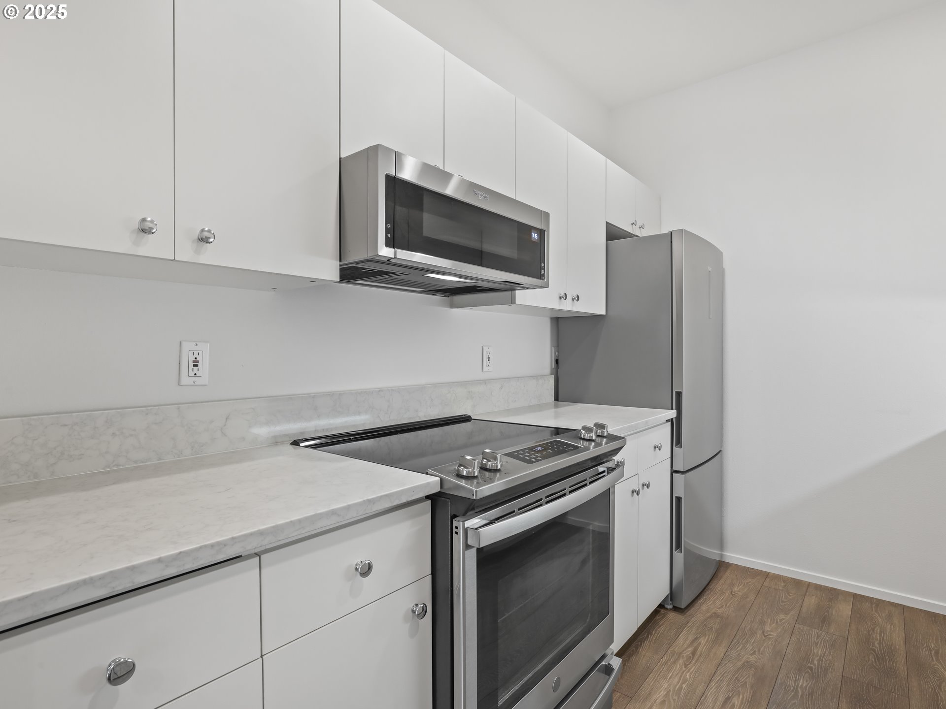 618 NW 12TH AVE 206