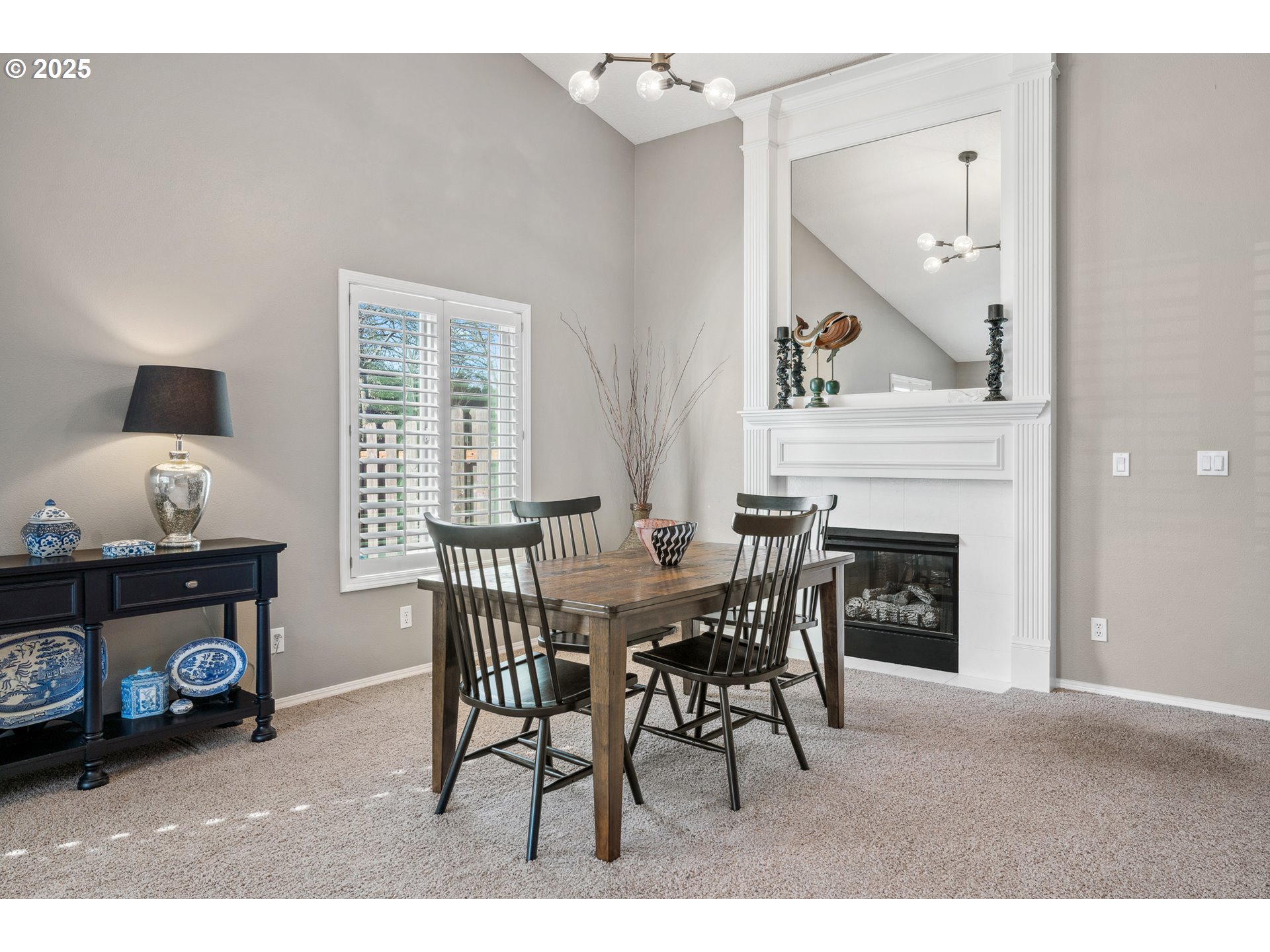 16977 NW OAKRIDGE DR