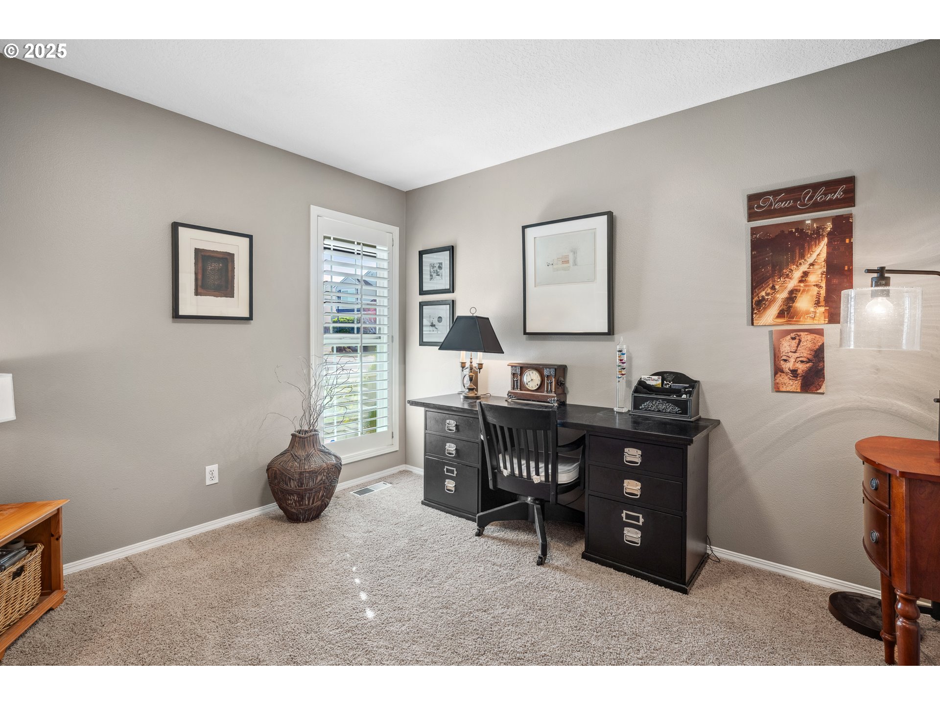 16977 NW OAKRIDGE DR