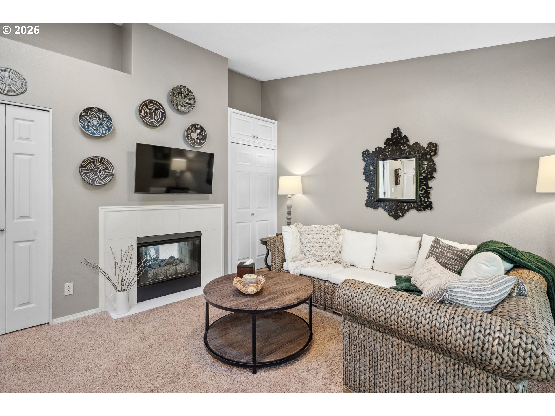 16977 NW OAKRIDGE DR