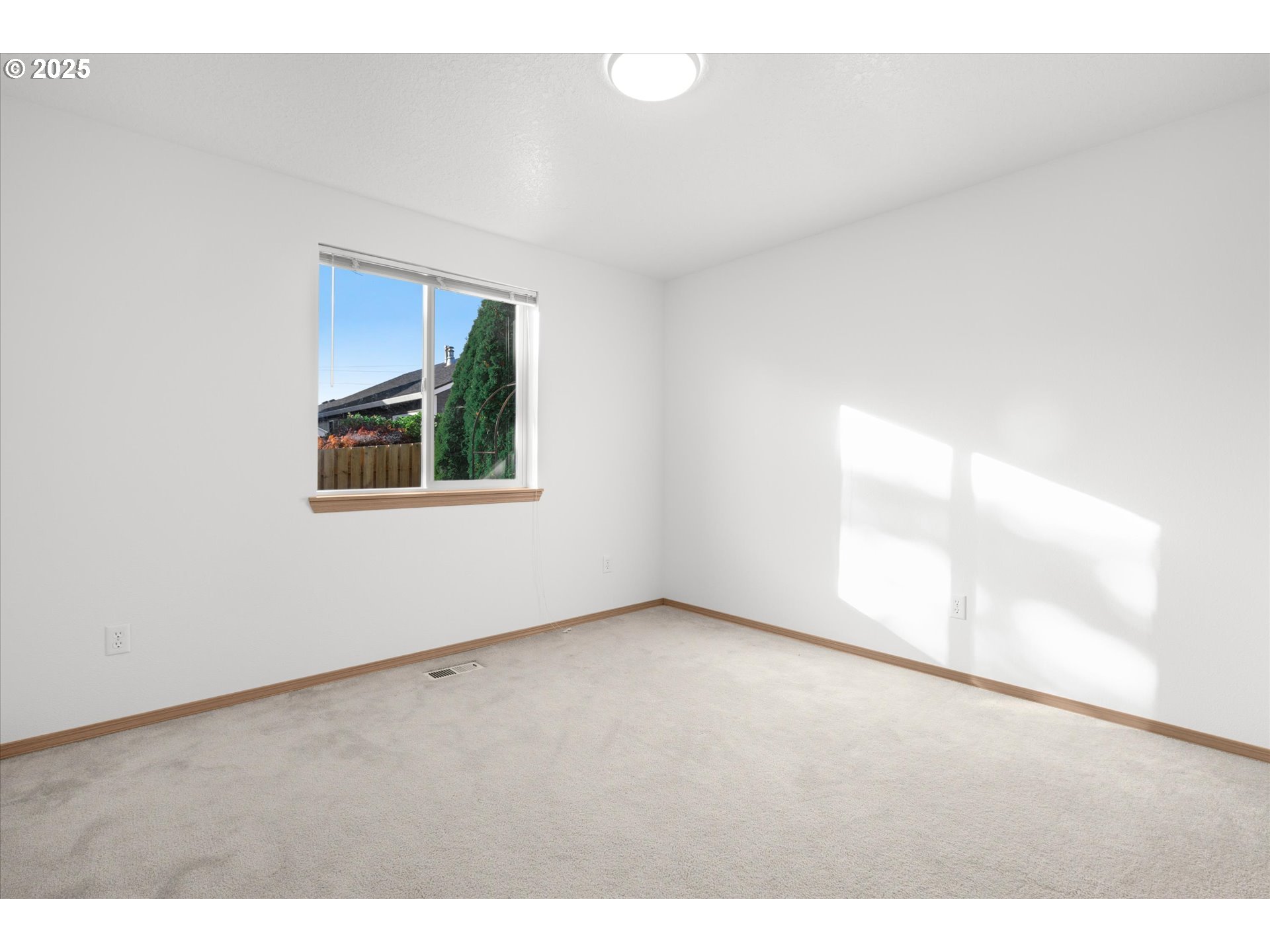 14029 SE SUMMERFIELD LOOP