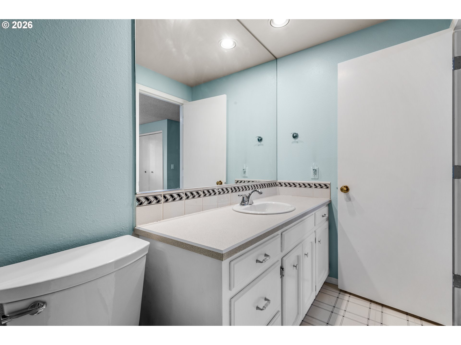 7150 SW HYLAND WAY CT