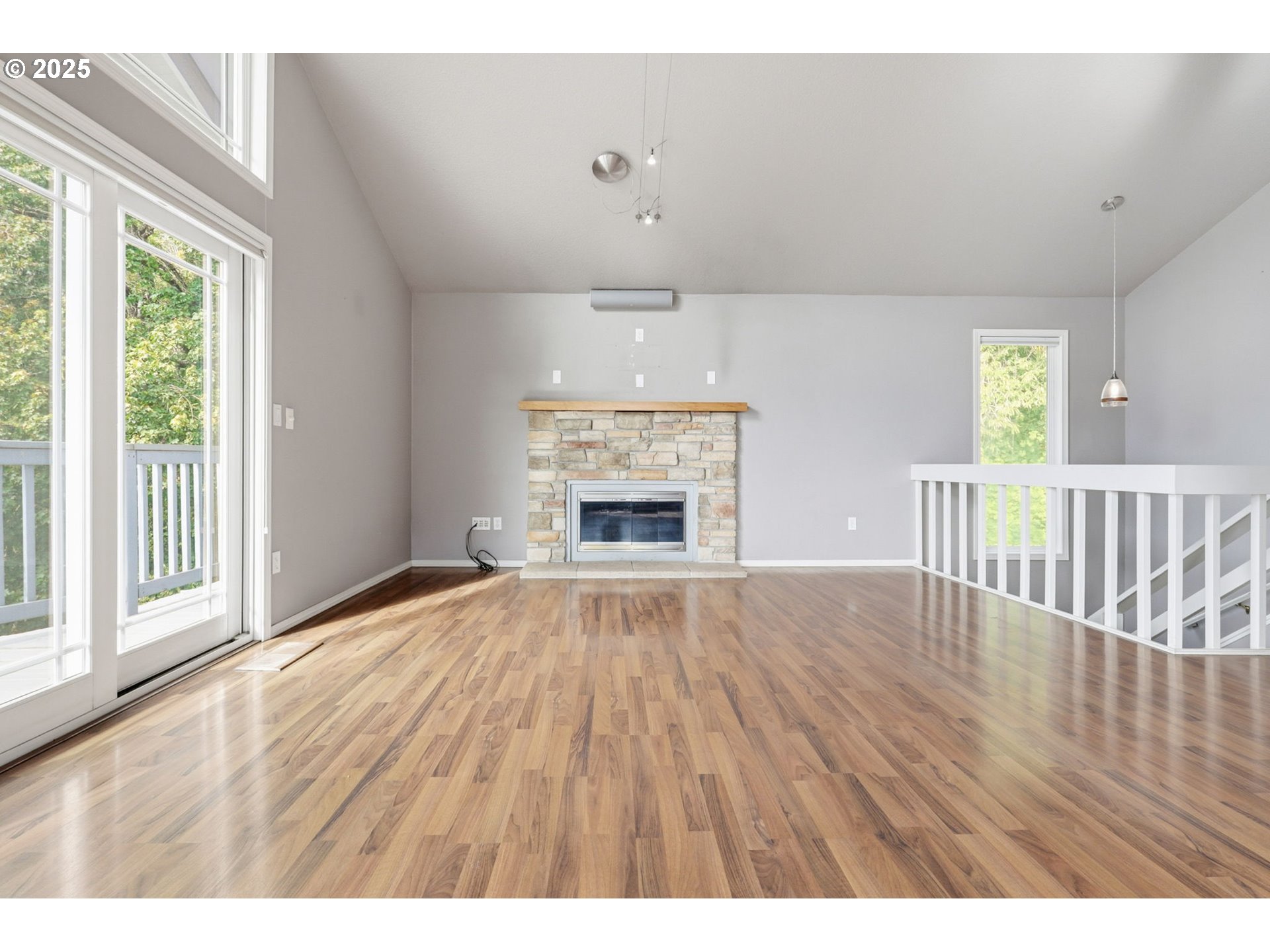 5239 N EMERSON DR, Portland