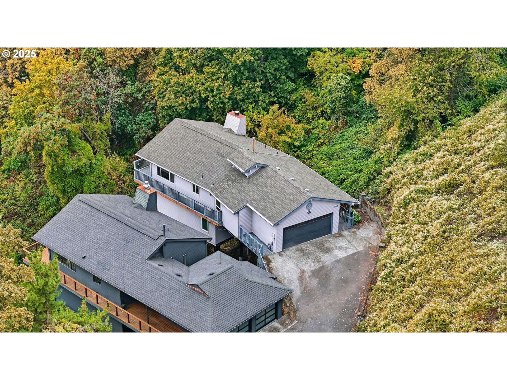 5239 N EMERSON DR, Portland