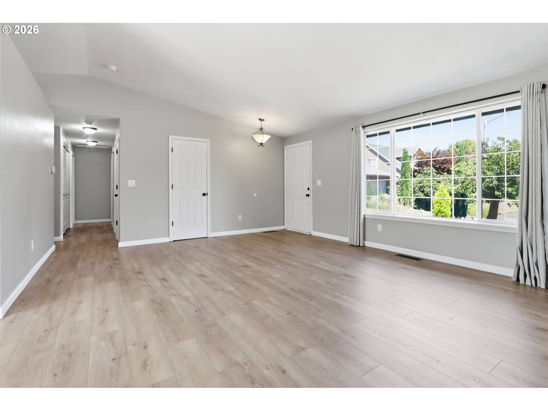 911 SW WARBLER CT, McMinnville