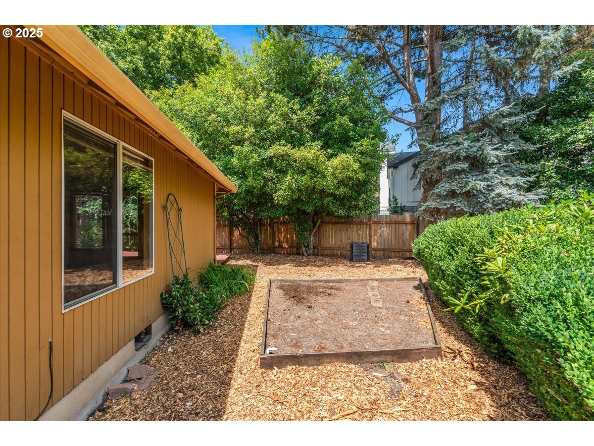 1605 NW 175TH PL