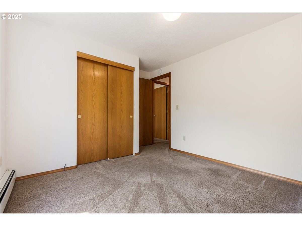 1605 NW 175TH PL