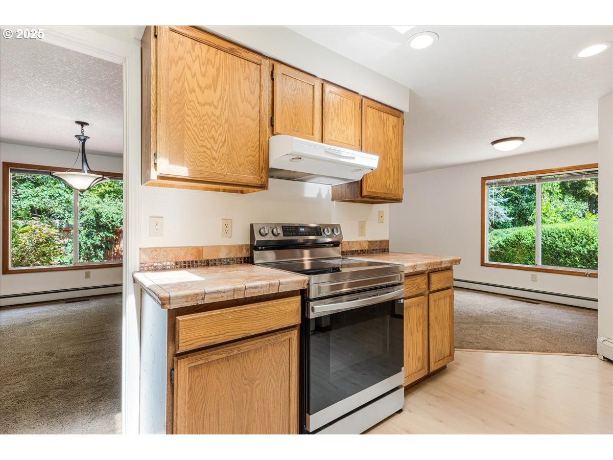 1605 NW 175TH PL
