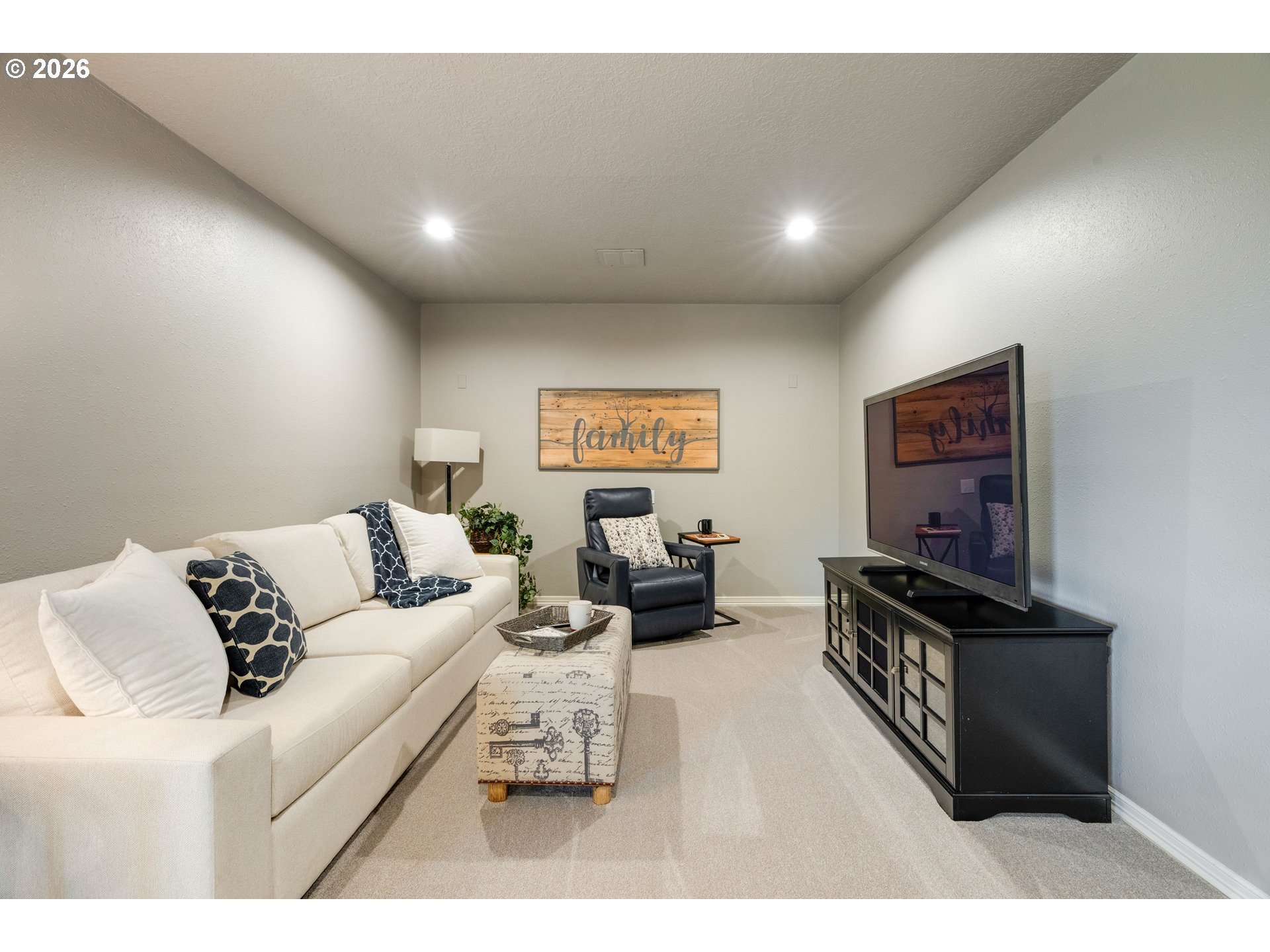 3466 VISTA RIDGE DR
