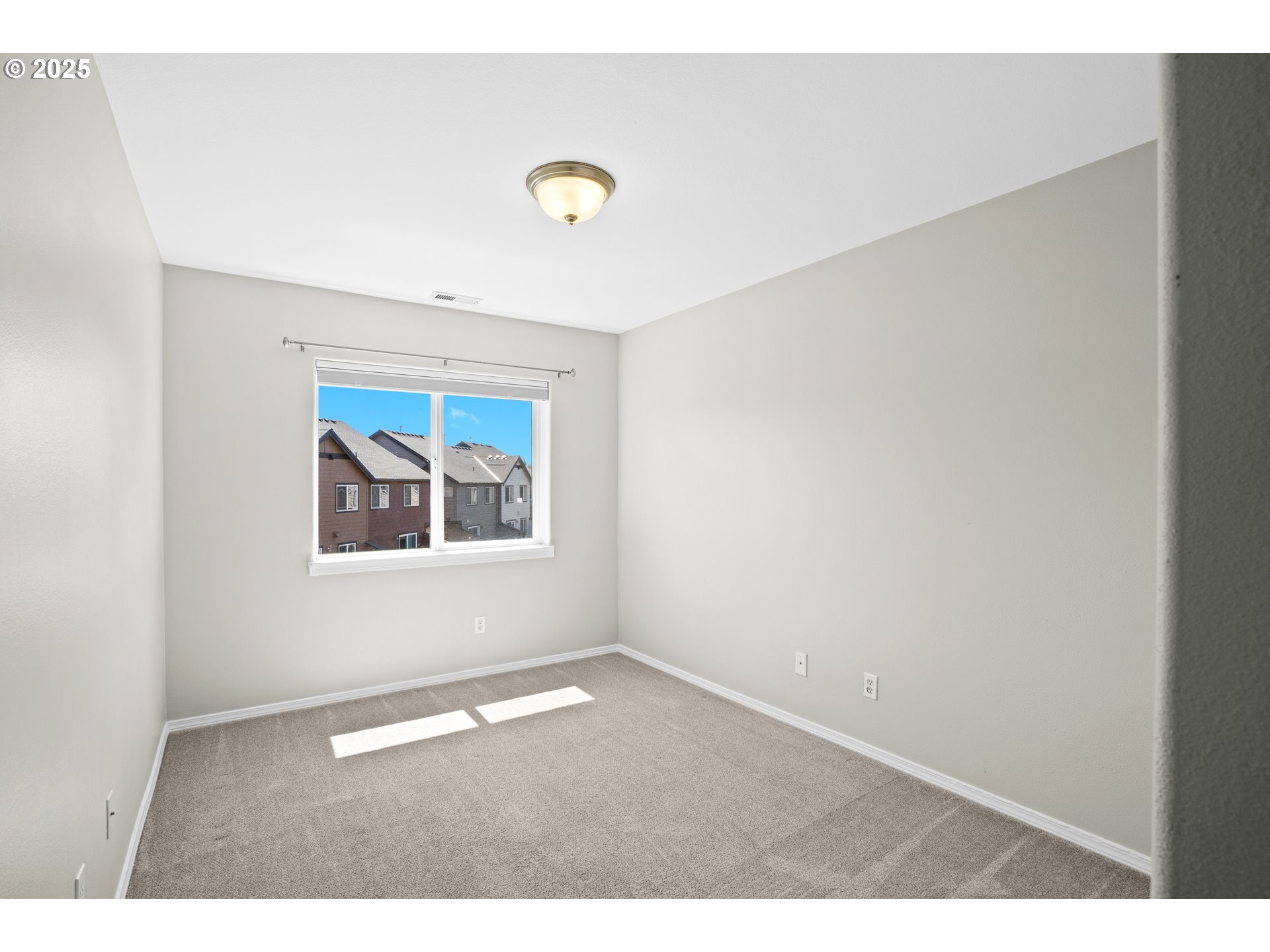 3478 SE NORTHWOOD WAY