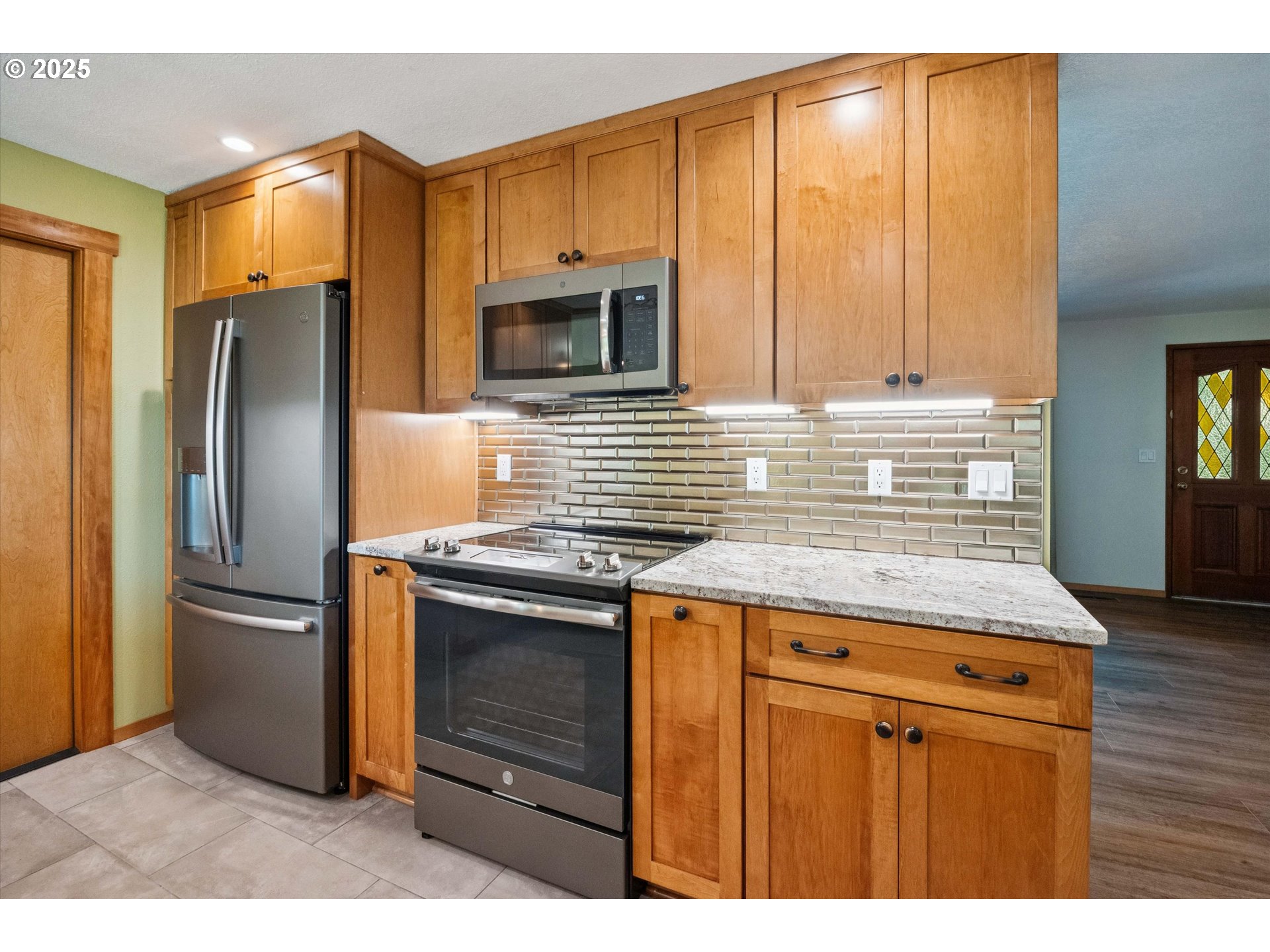 61004 GENSMAN RD, St. Helens