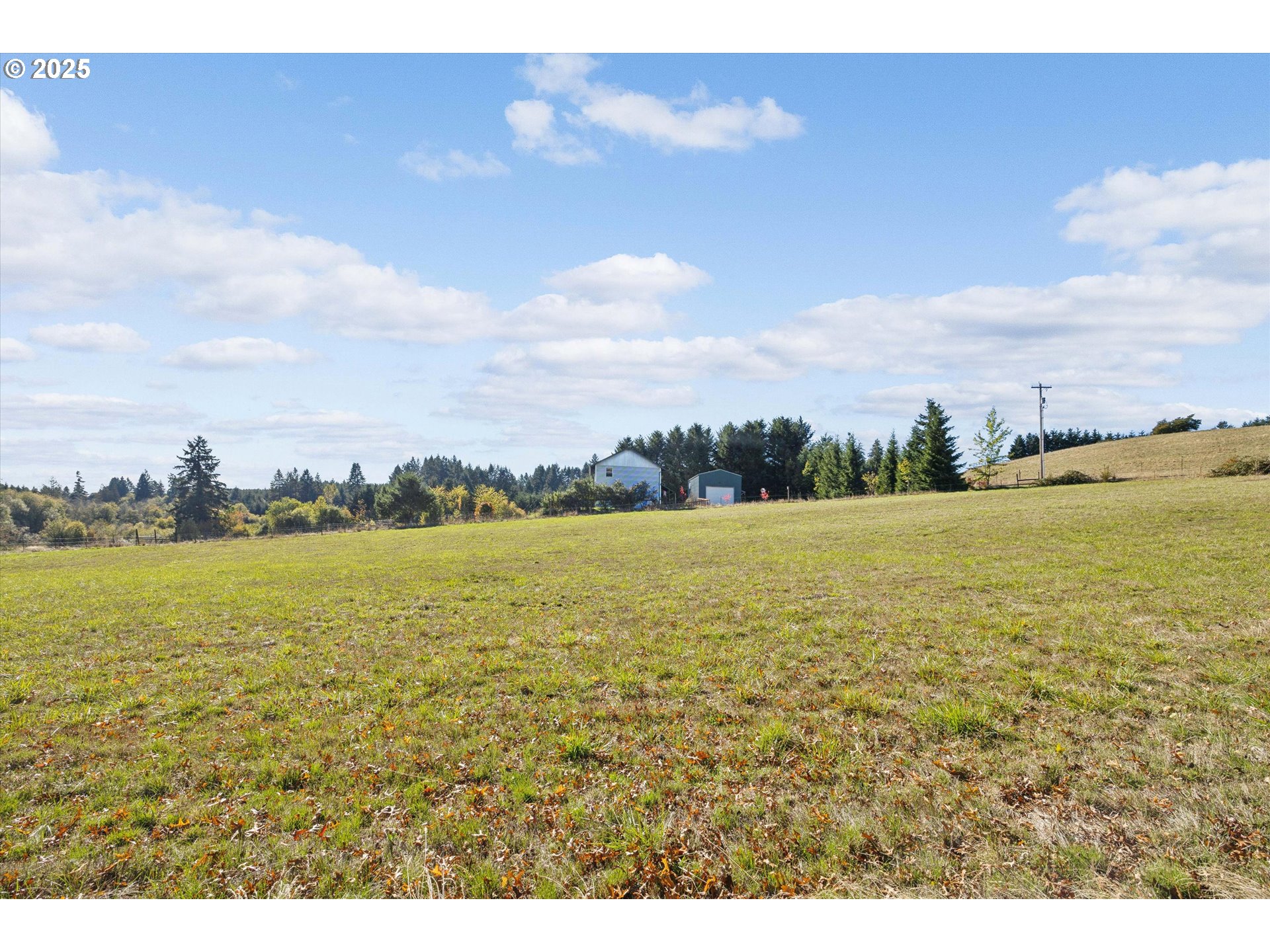 61004 GENSMAN RD, St. Helens