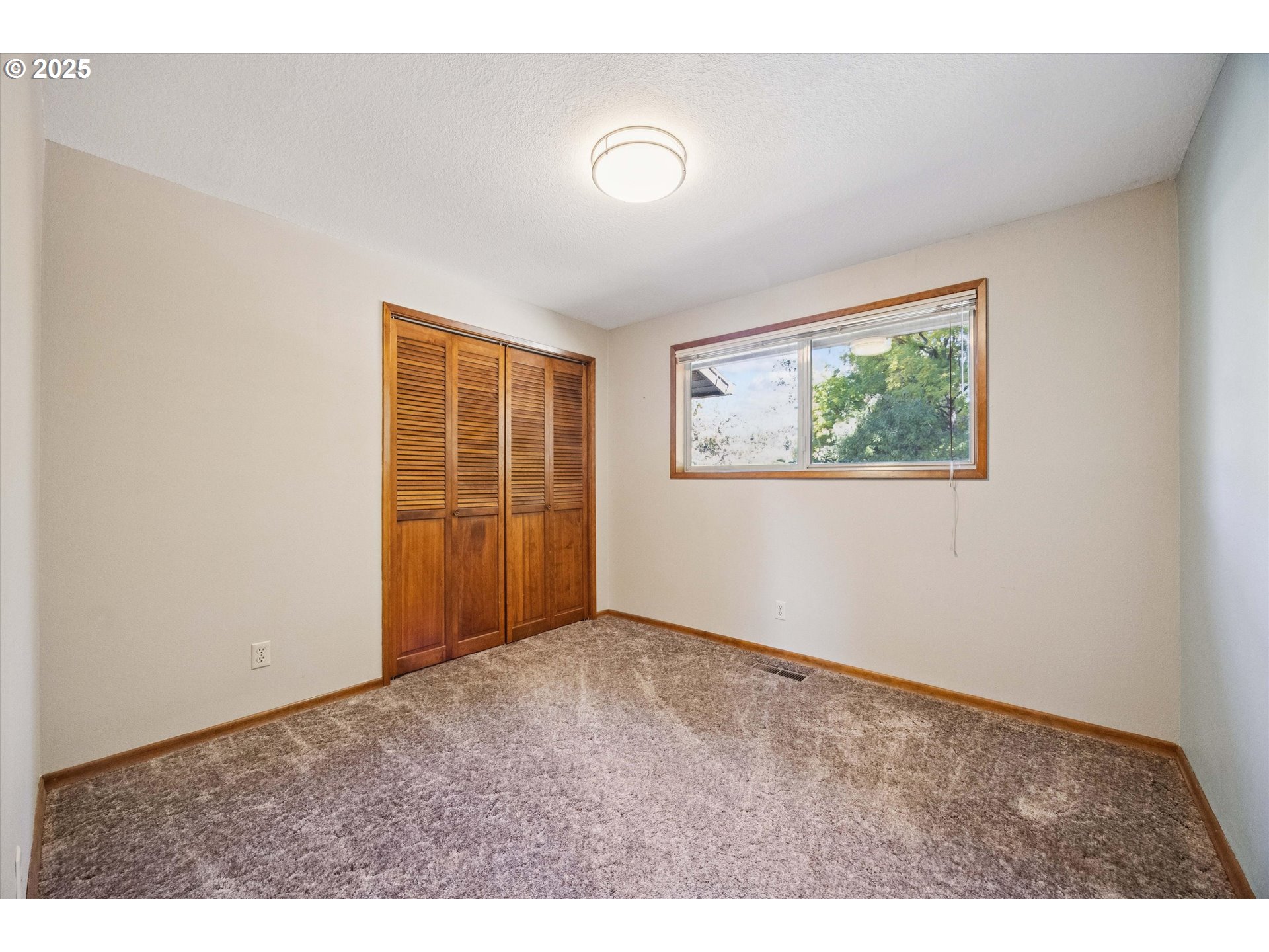 61004 GENSMAN RD, St. Helens