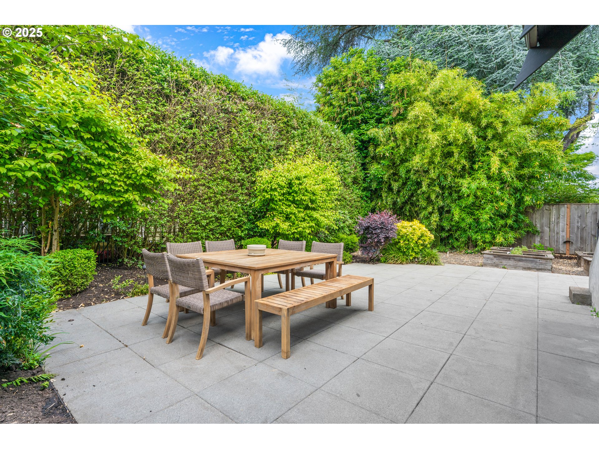 2225 NE 22ND AVE