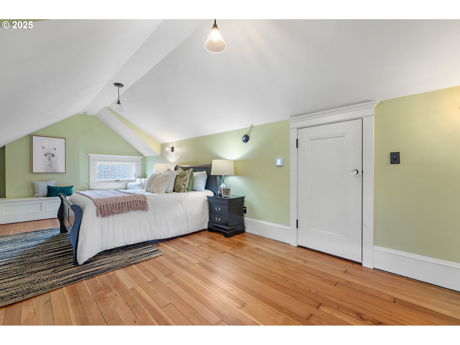 2225 NE 22ND AVE