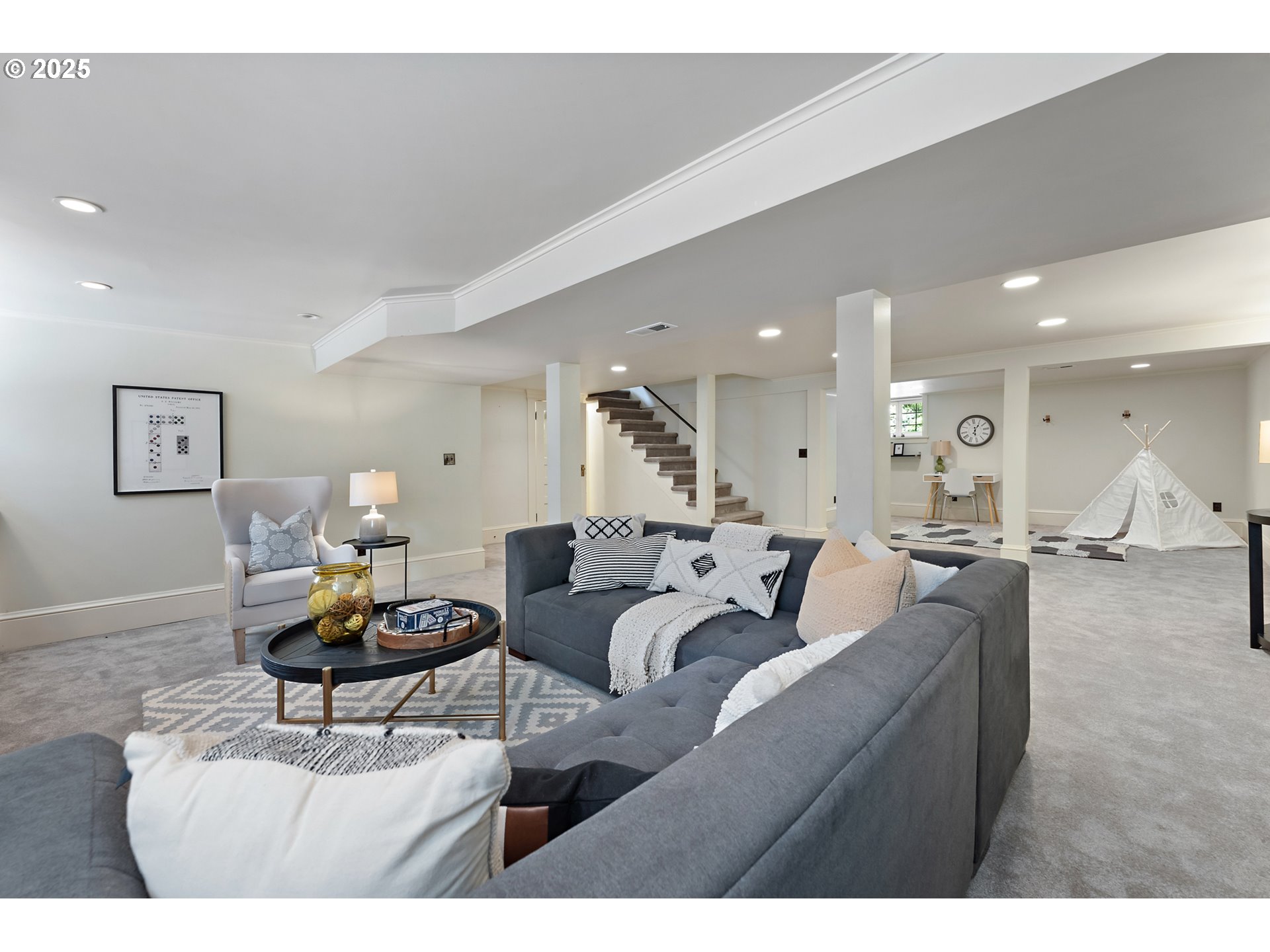 2225 NE 22ND AVE