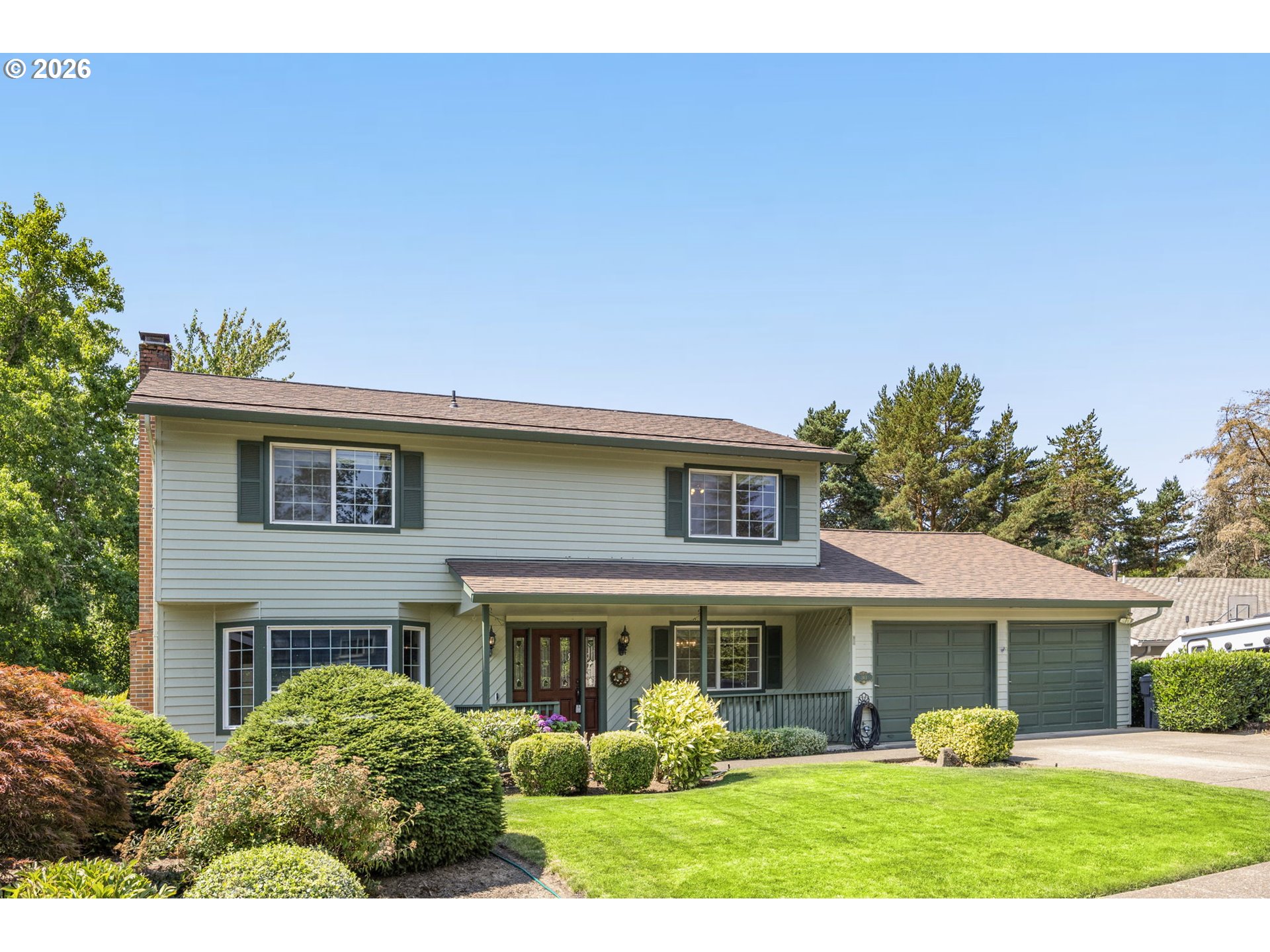 343 NE HILLWOOD DR