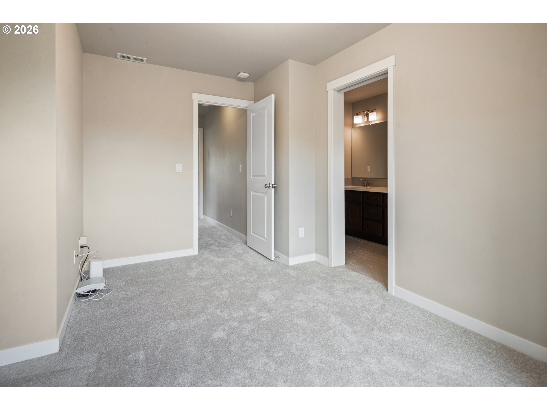 7578 SE DIVISION ST C