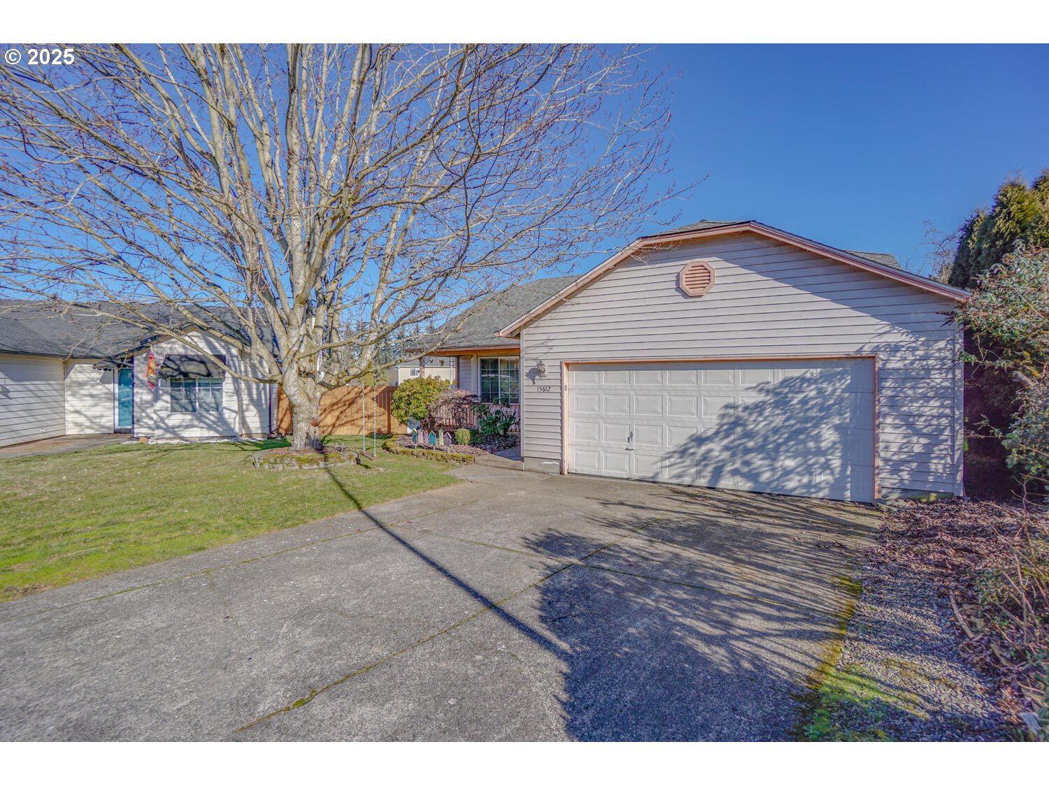 15612 NE HICKORY ST