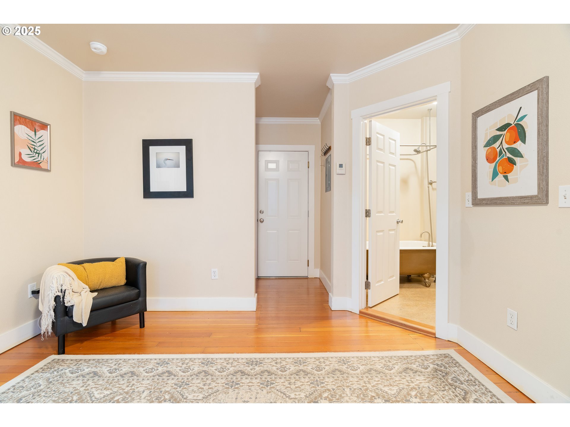 1104 SW COLUMBIA ST 203