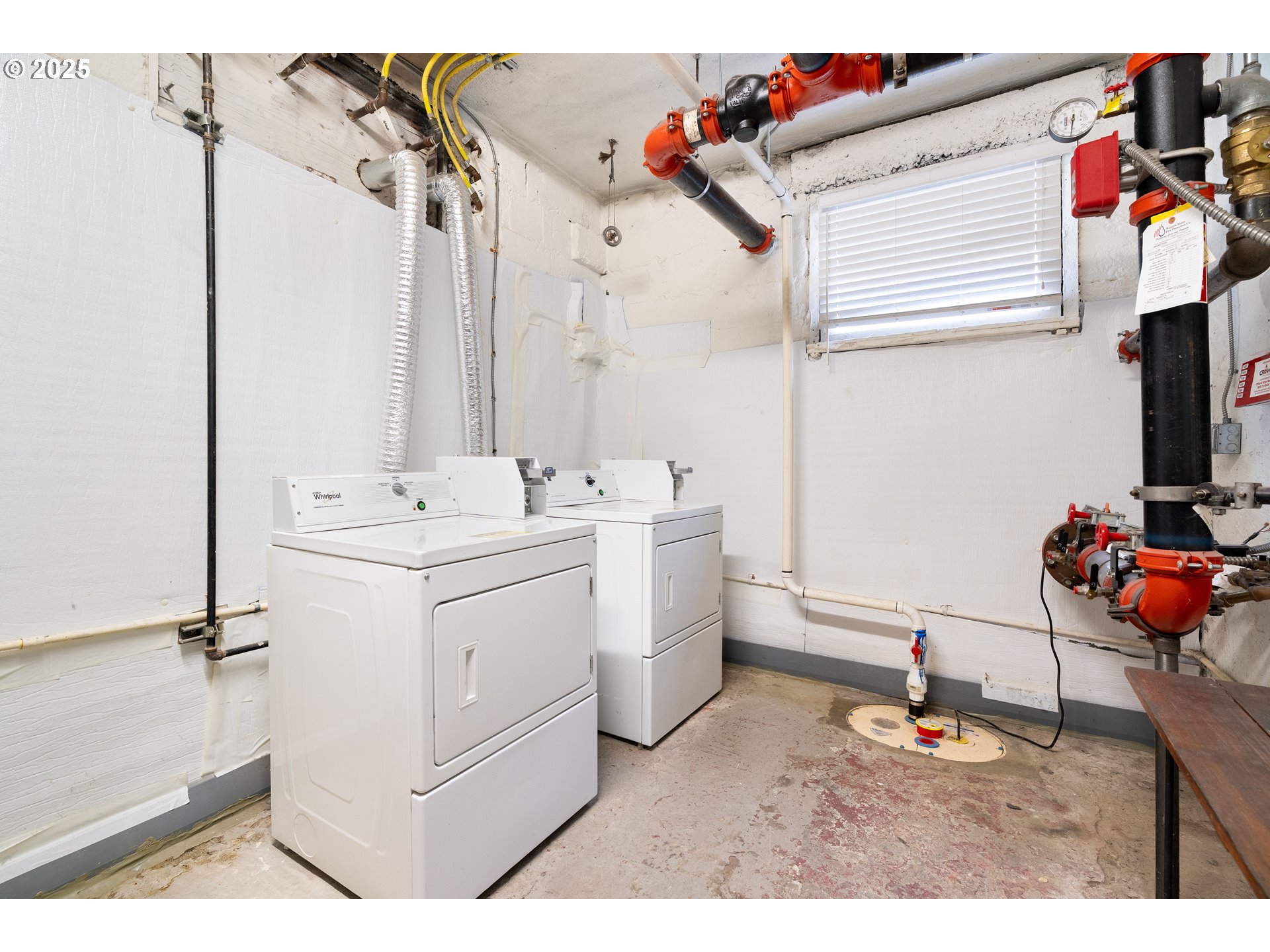 1104 SW COLUMBIA ST 203