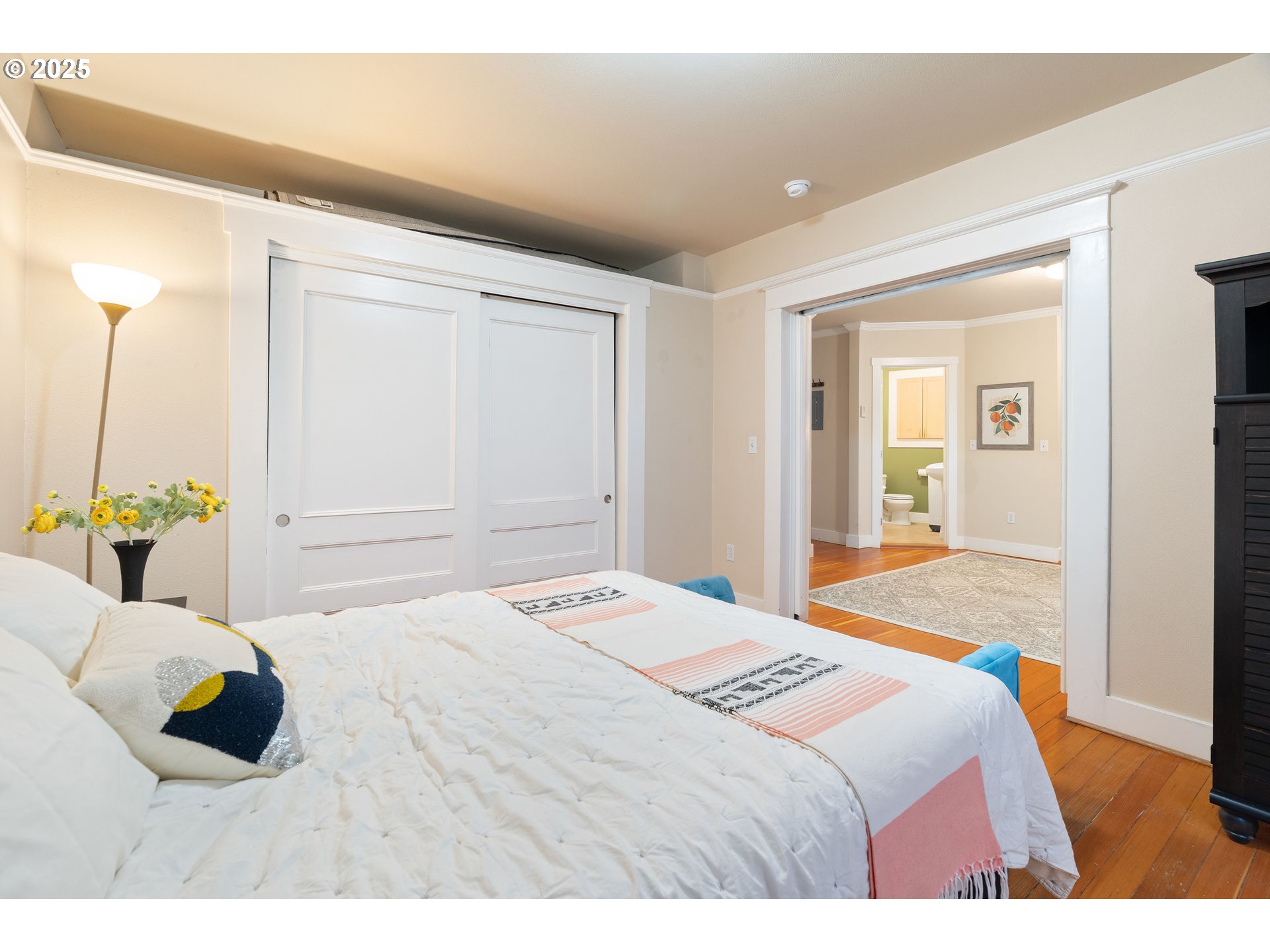 1104 SW COLUMBIA ST 203