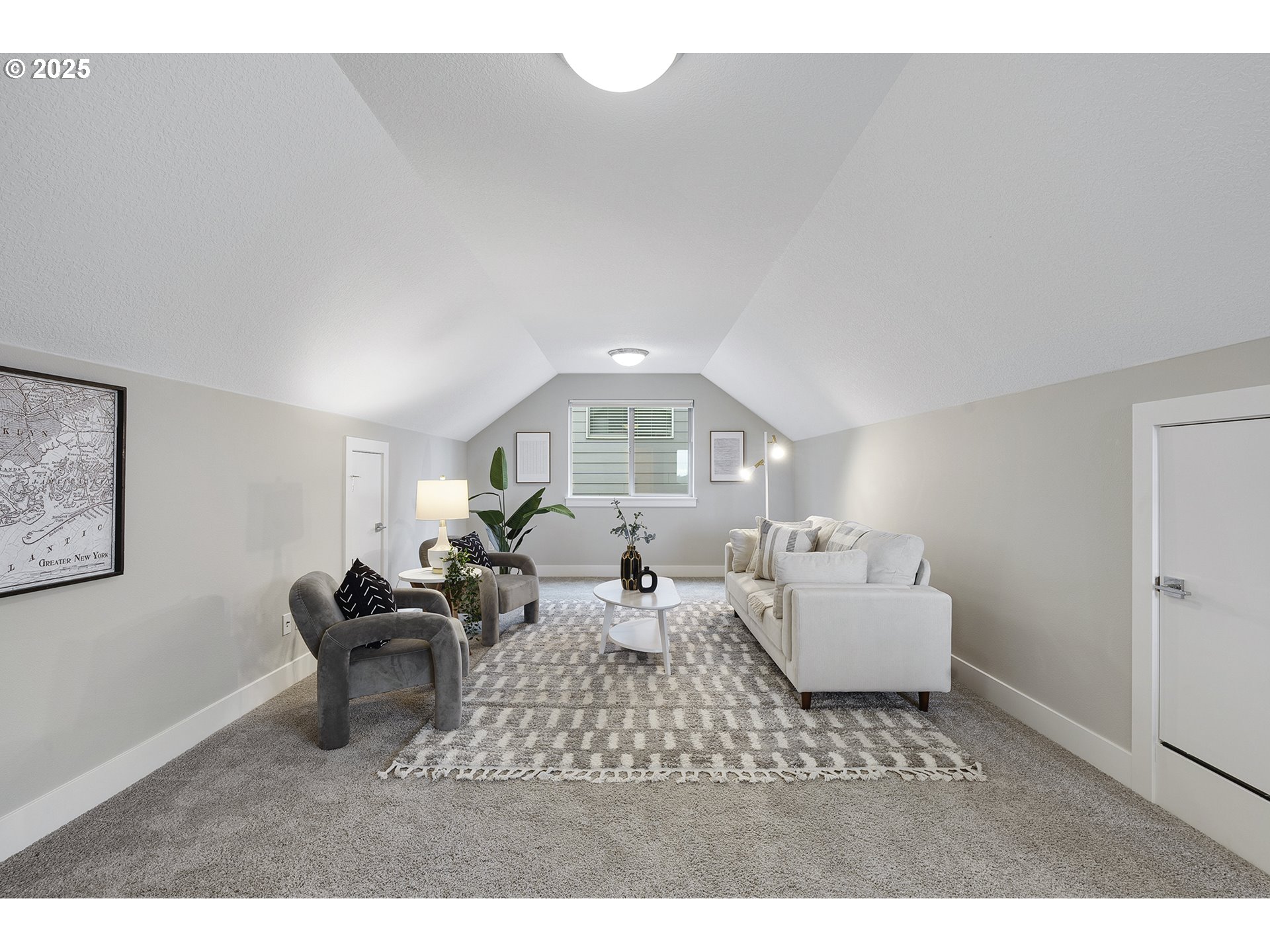 7556 SW STEINBACH TER