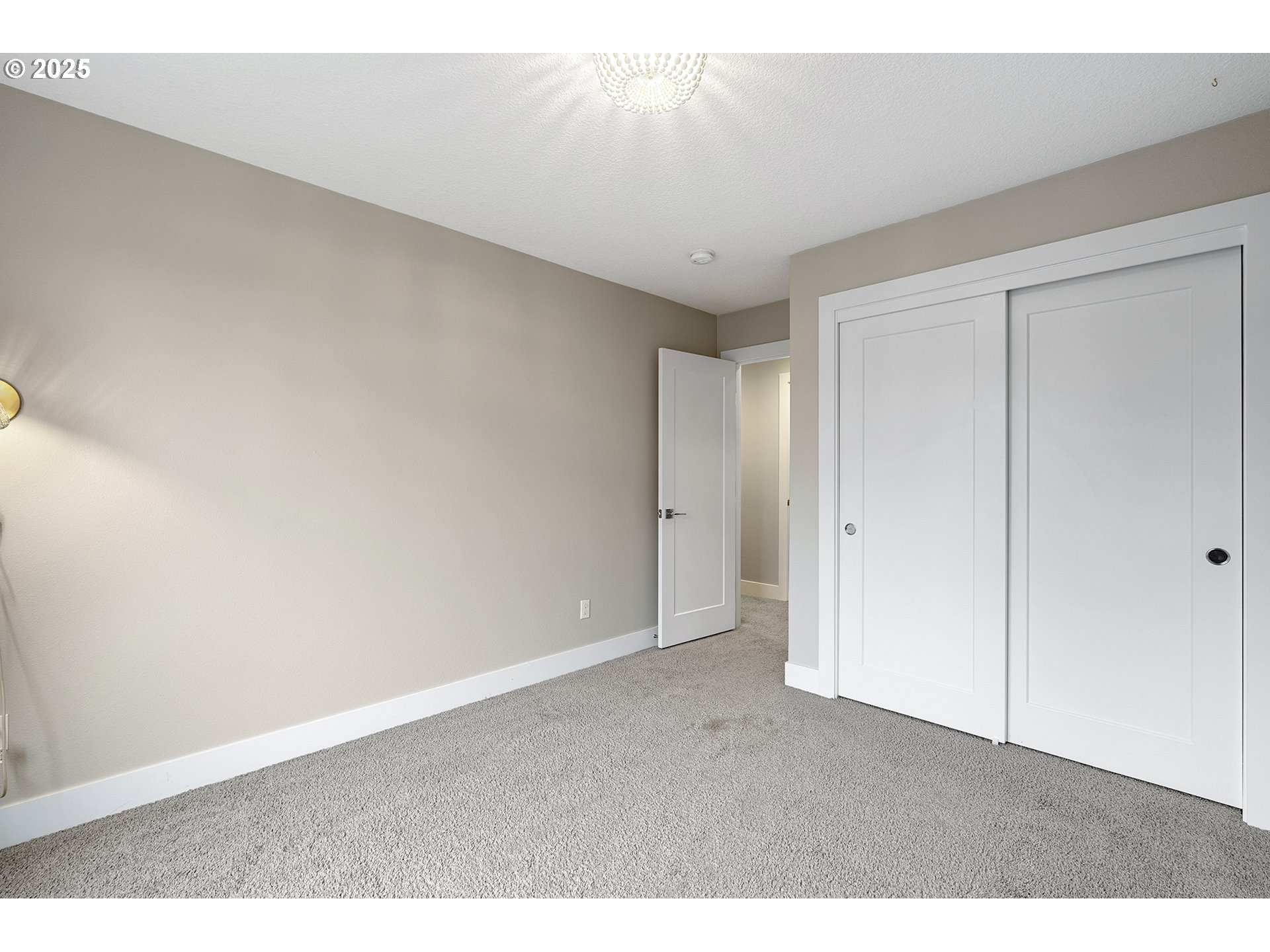 7556 SW STEINBACH TER