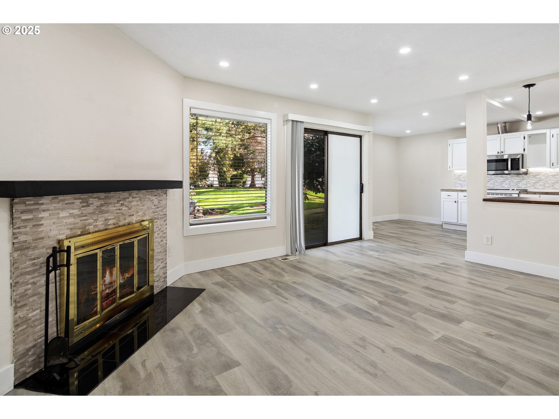 14575 SW WALKER RD A3