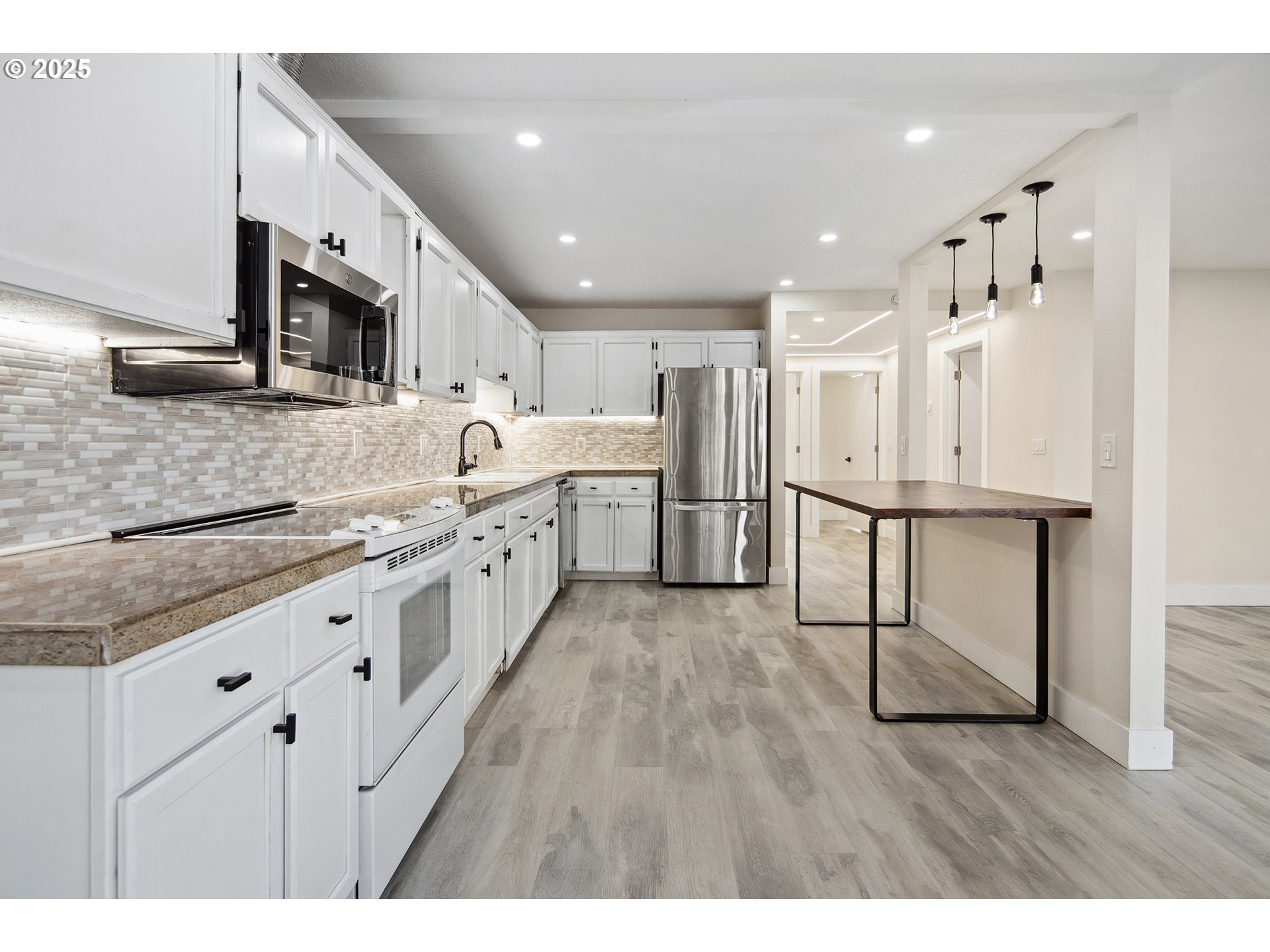 14575 SW WALKER RD A3