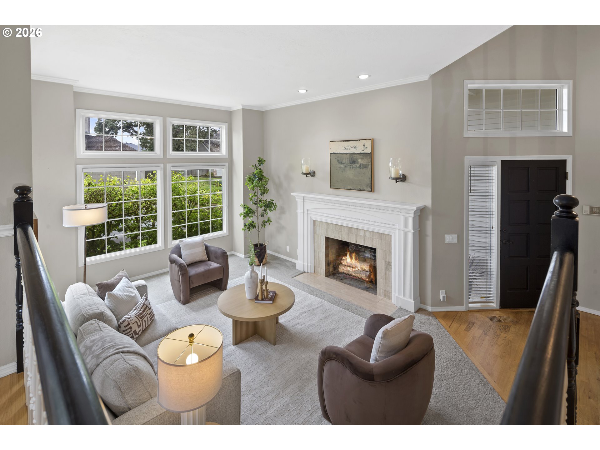 2104 CLUB HOUSE DR