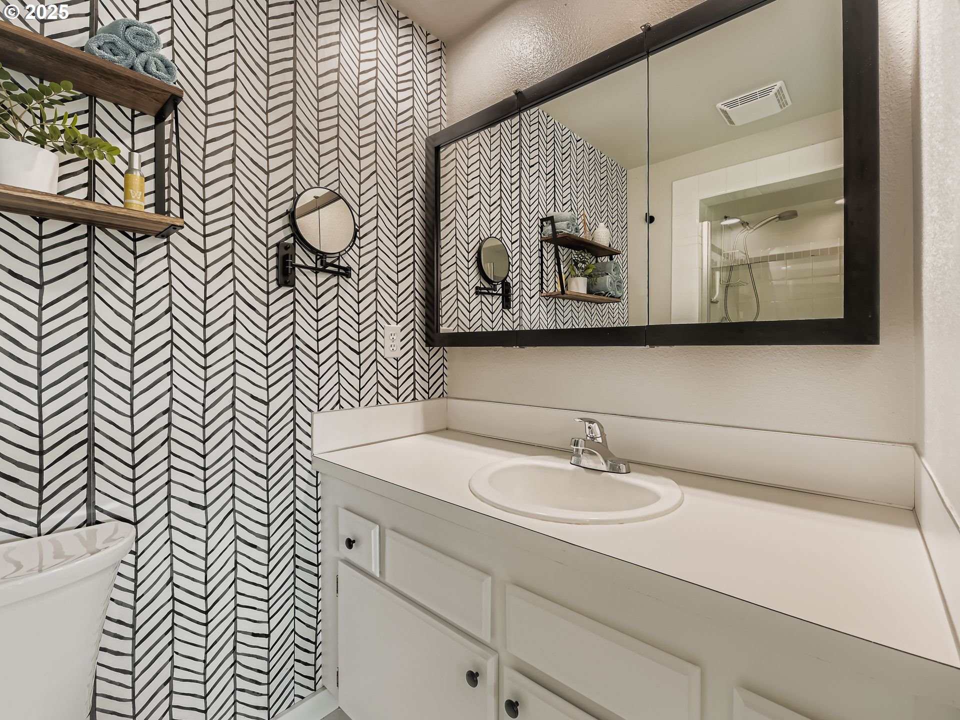 10450 SW EVERGREEN AVE