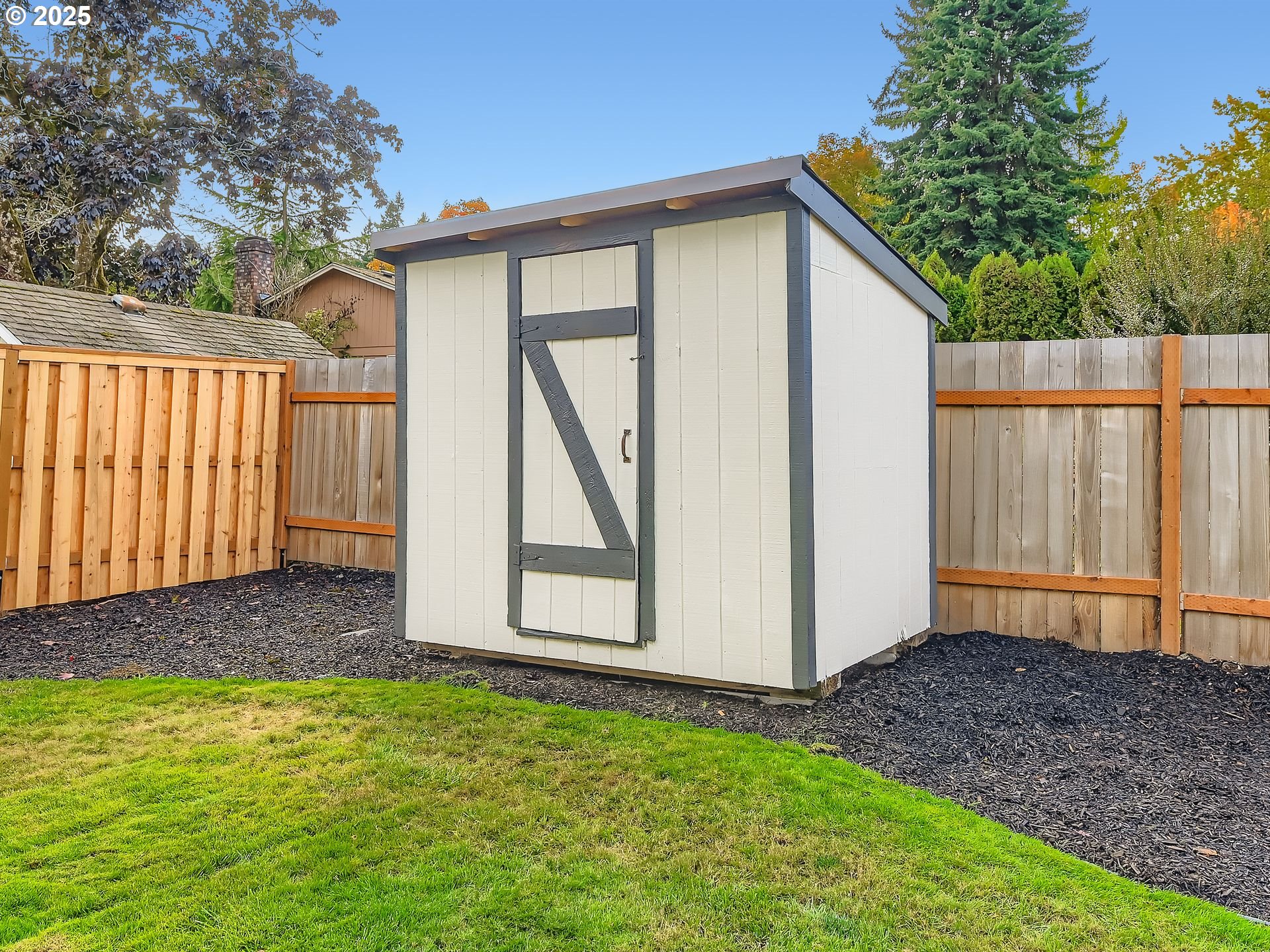 10450 SW EVERGREEN AVE