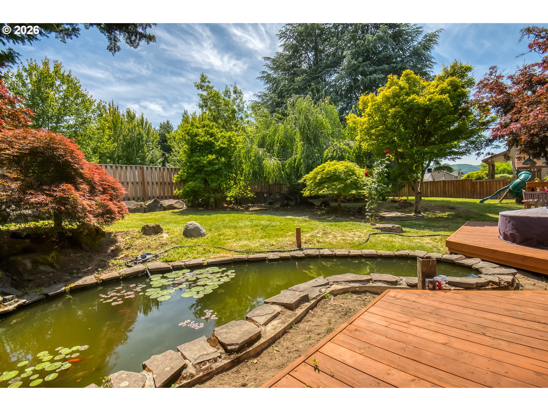 1302 ROSEARDEN DR