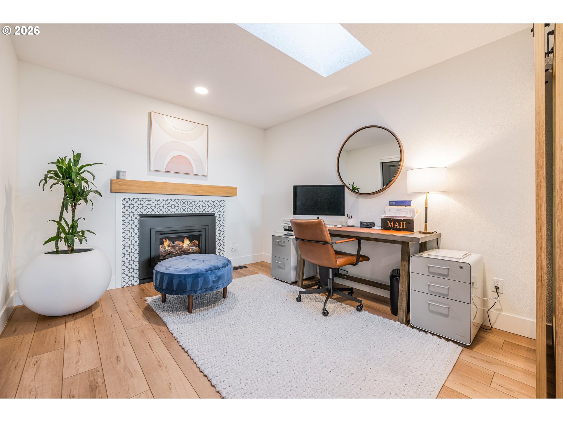 9 HIDALGO ST
