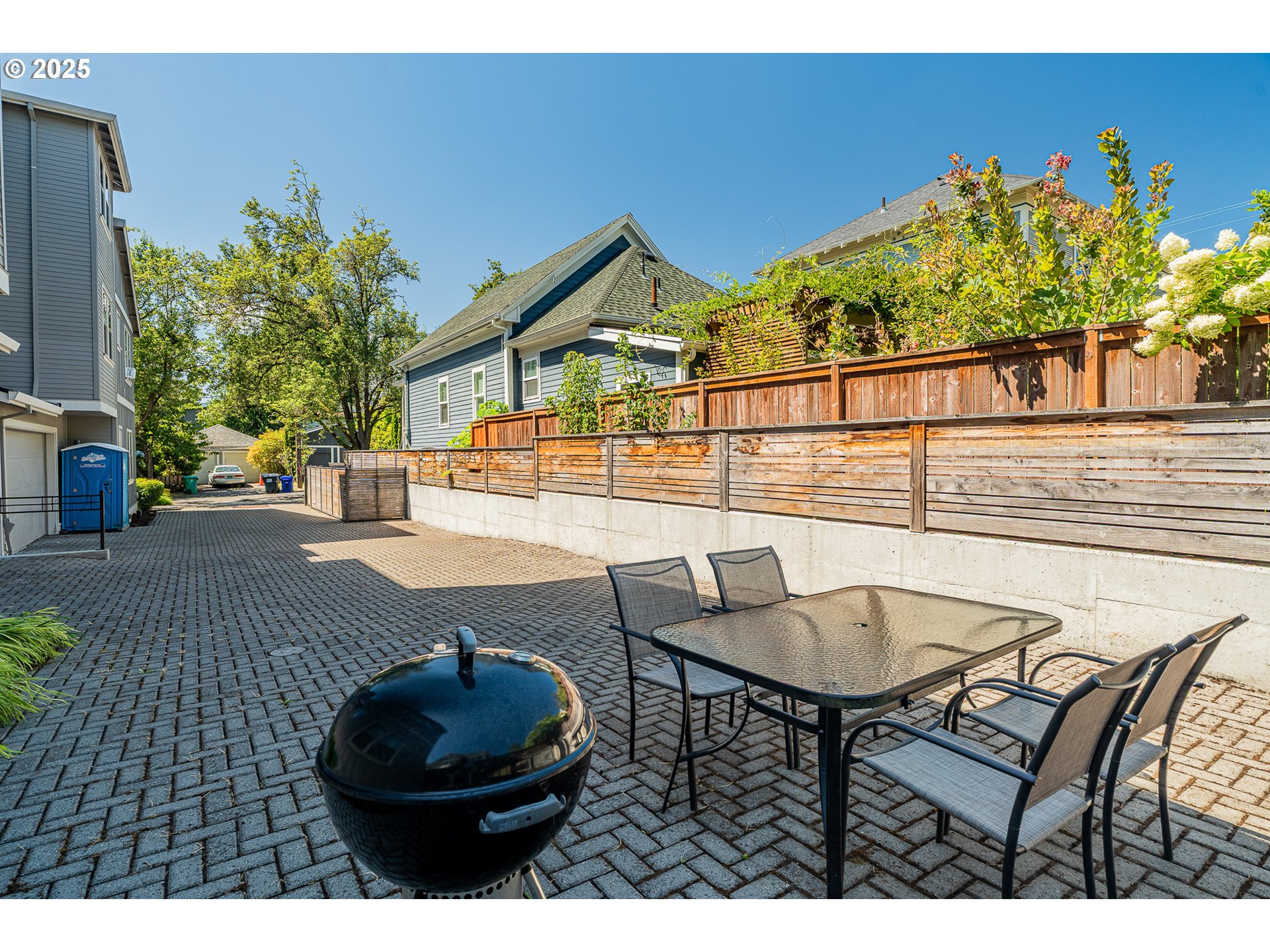 1805 SE Madison ST 303