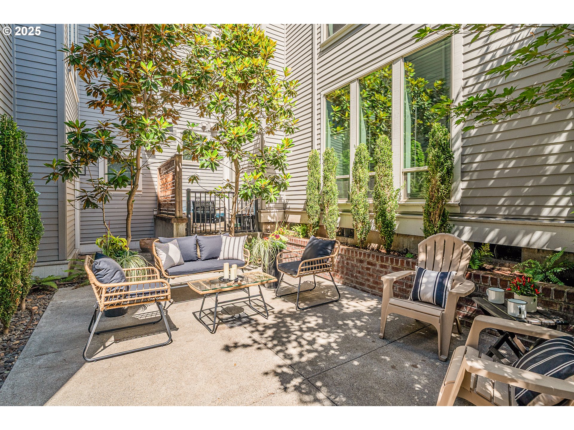 1805 SE Madison ST 303