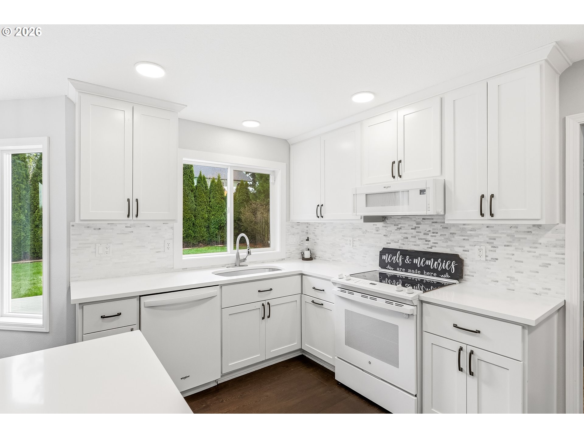 22750 SW VERMILLION DR