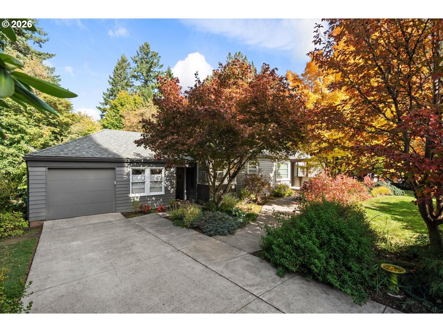 1021 SW STEPHENSON CT