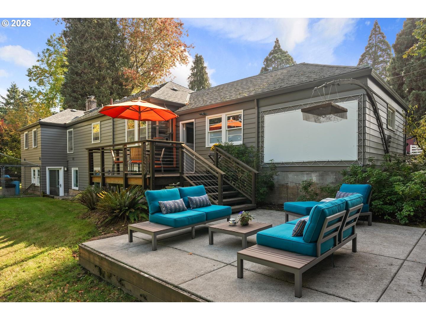 1021 SW STEPHENSON CT